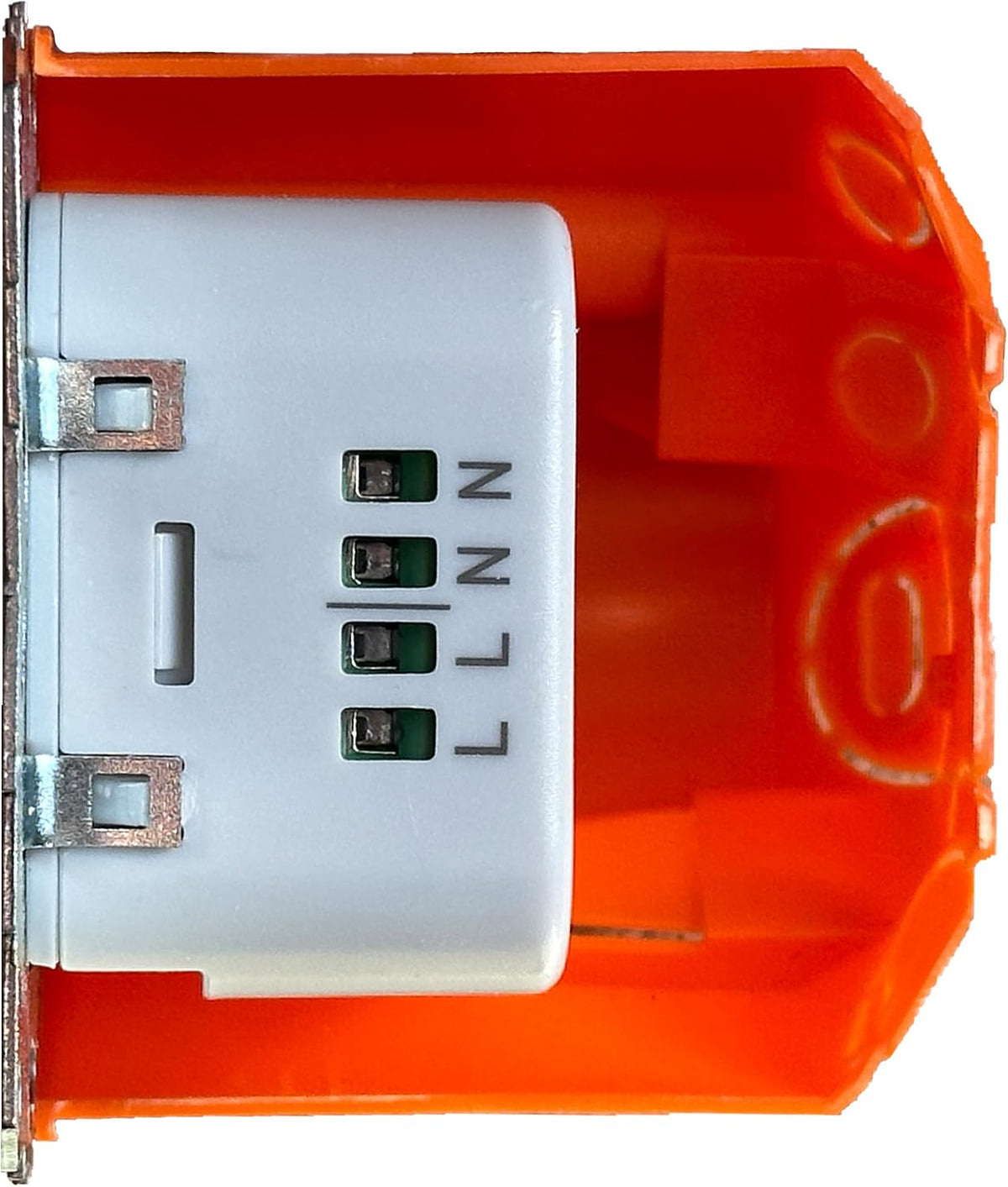 USB-Unterputz-Netzteil für Tablets – Produktansicht 7
